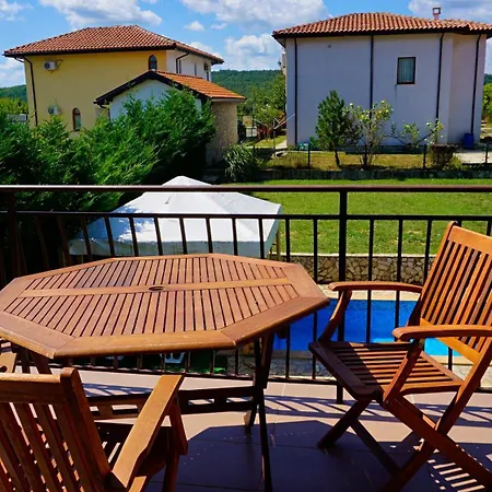 빌라 мариела - Mariela Yunets