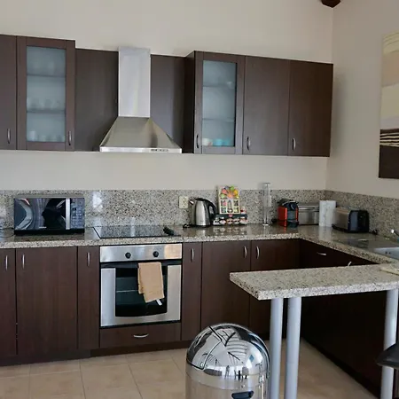 빌라 мариела - Mariela