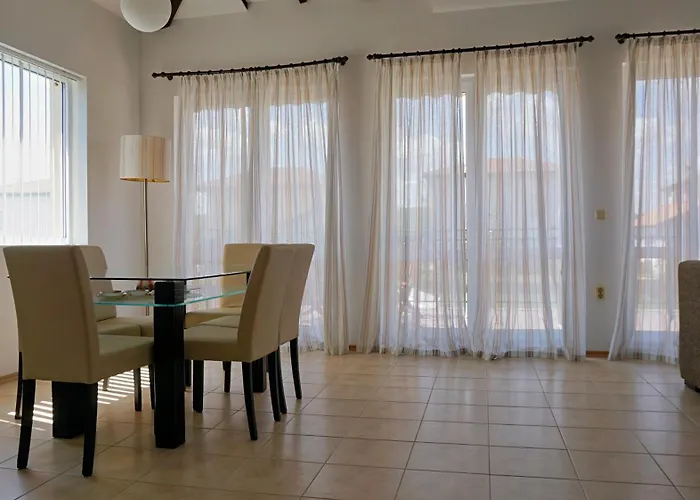 мариела - Mariela Villa